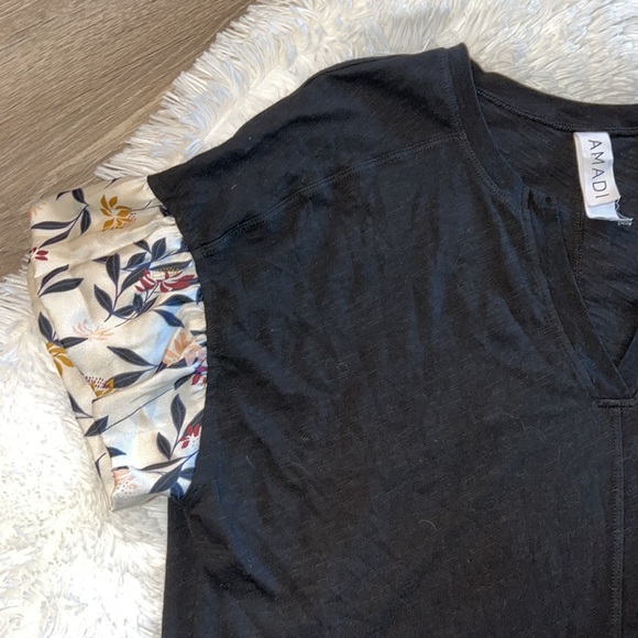 Amadi for Anthropologie Top - Size Small - Picture 2 of 5